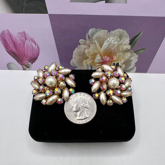 For @naturelover1970 Ony - Pearl and Aurora Borealis Pinwheel CLIP Earrings - Picture 4 of 5